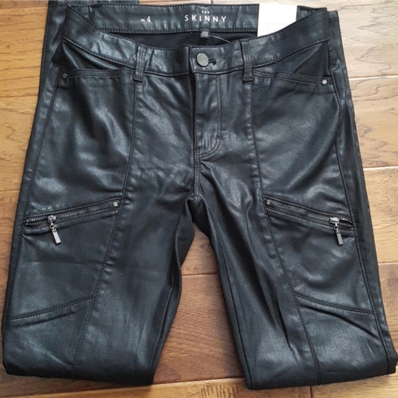 NWT White House Black Market Black Coated Skinny Jeans Size 4R - Picture 2 of 11